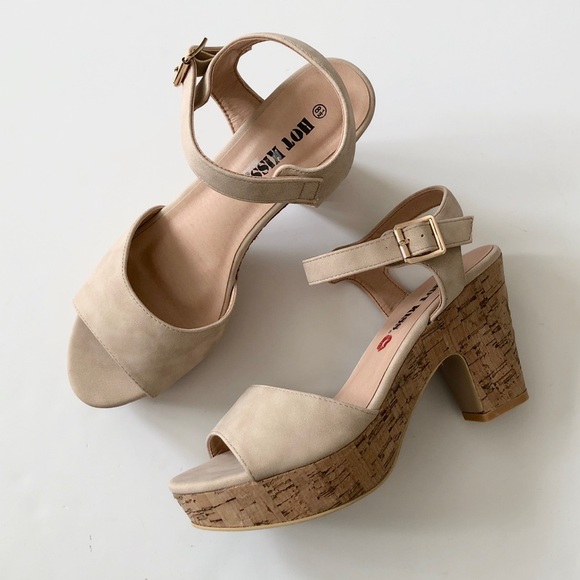 Hot Kiss Shoes - Hot Kiss Hannah Cork Platform Block Heel Sandals
